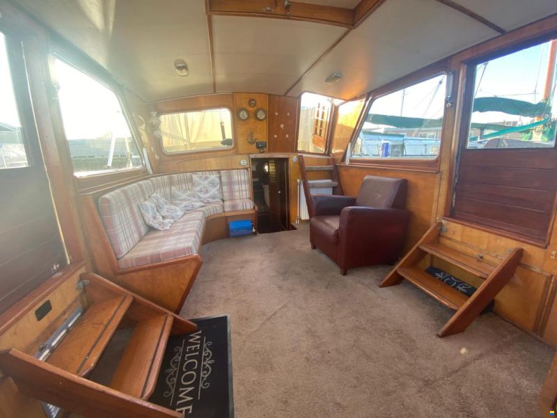 Combi Kruiser 1200 ( Woonboot)