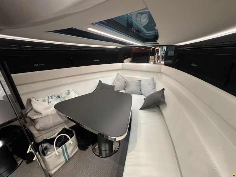 Riva RivaMare 38