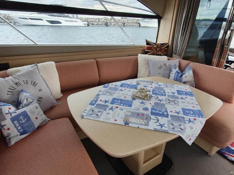 Princess 43 Flybridge