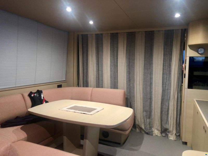 Princess 43 Flybridge