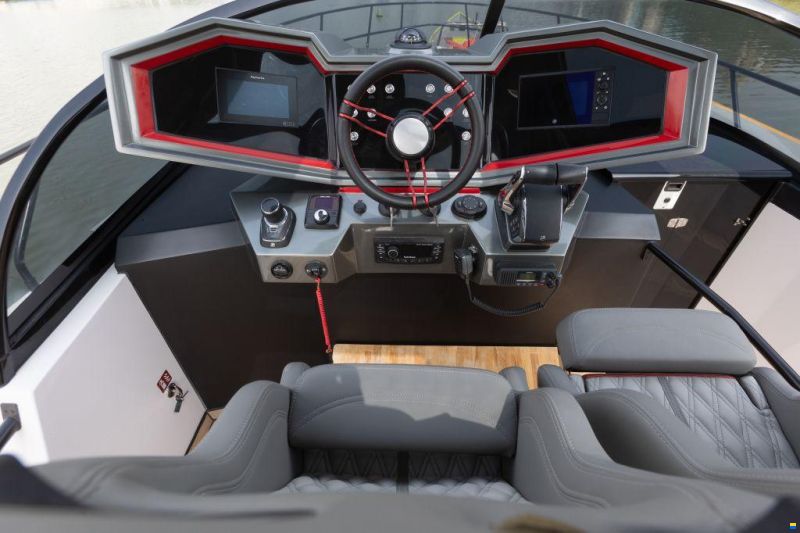 Grand Ocean 37