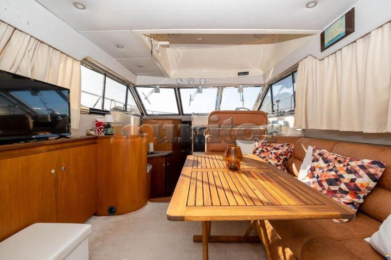 Fairline Corsica 35