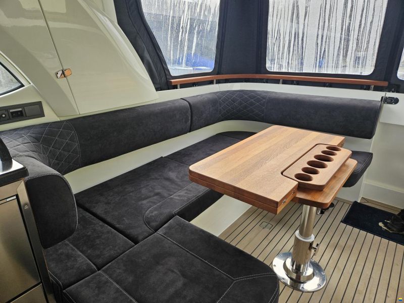 Marex Cabriolet Cruiser Volvo Penta D6