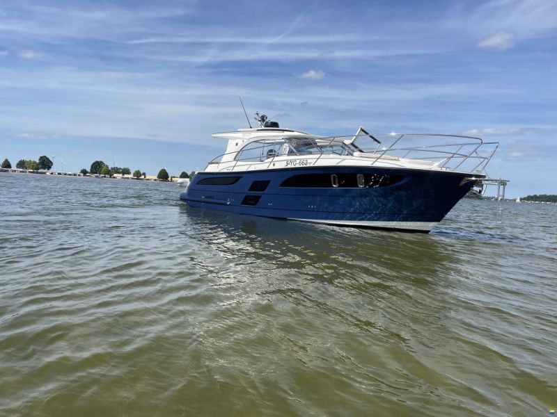 Marex Cabriolet Cruiser Volvo Penta D6