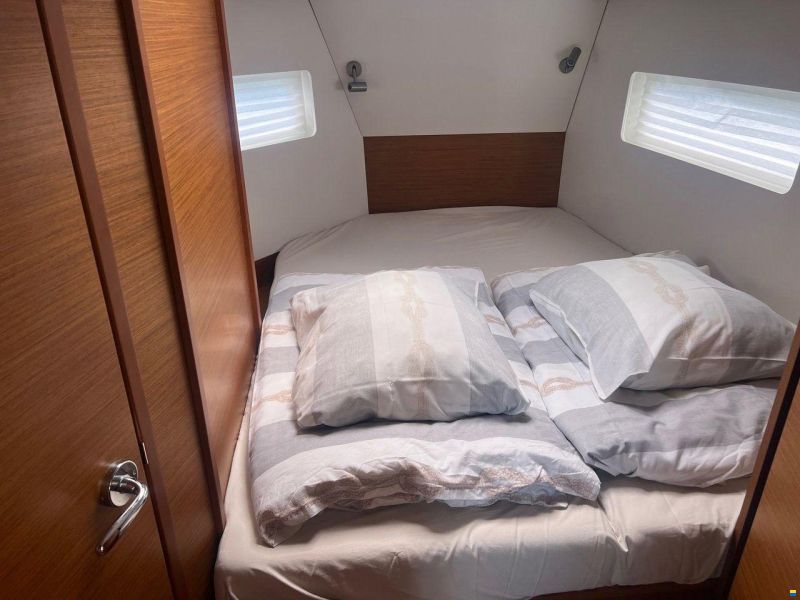 Jeanneau Sun Odyssey 380