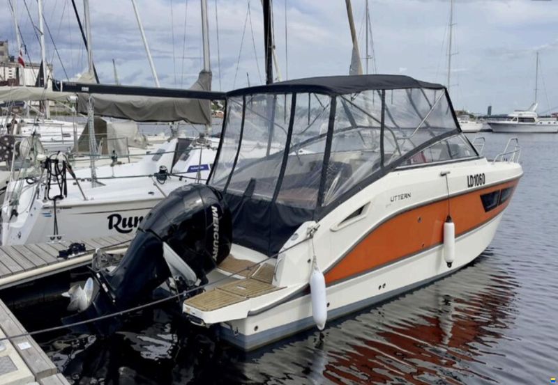 Uttern D 77
