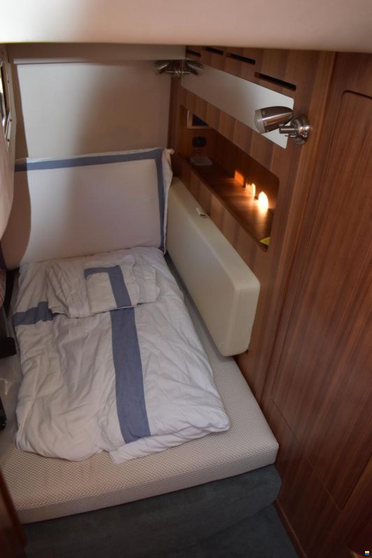 Sea Ray 305 Sundancer Europe