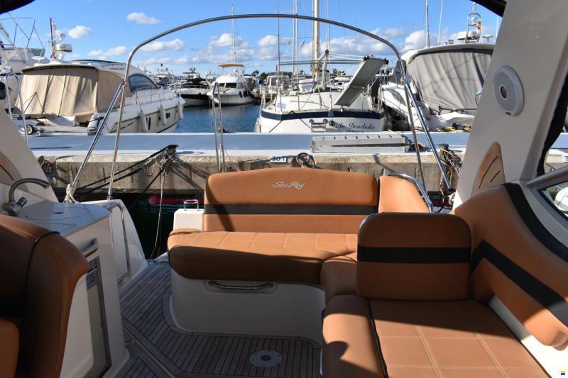 Sea Ray 305 Sundancer Europe