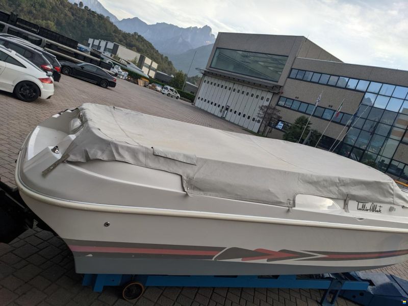 Tullio Abbate SEA STAR 25