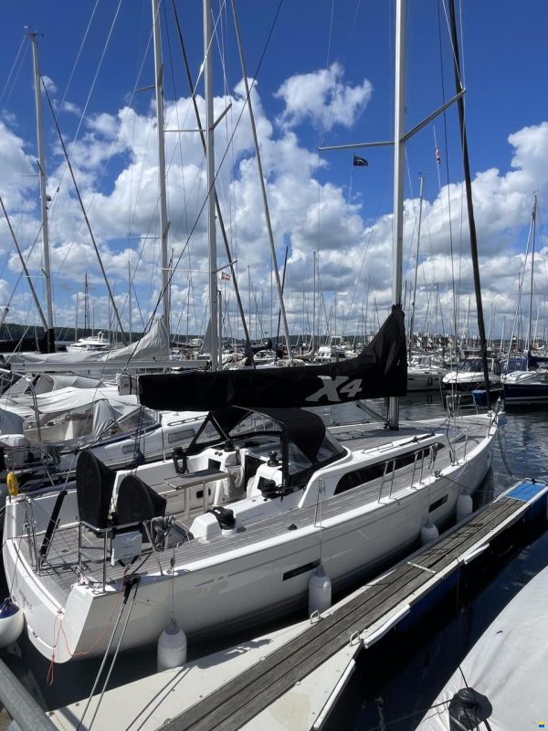 X-Yachts X4.3