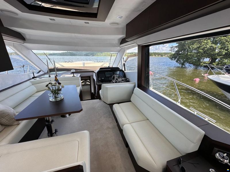 Galeon 500 Fly