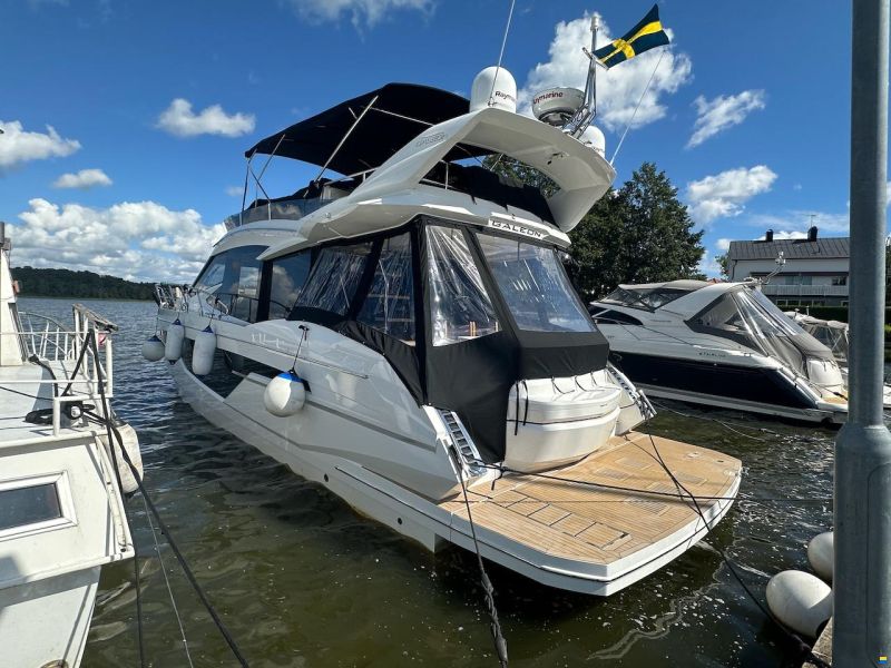 Galeon 500 Fly