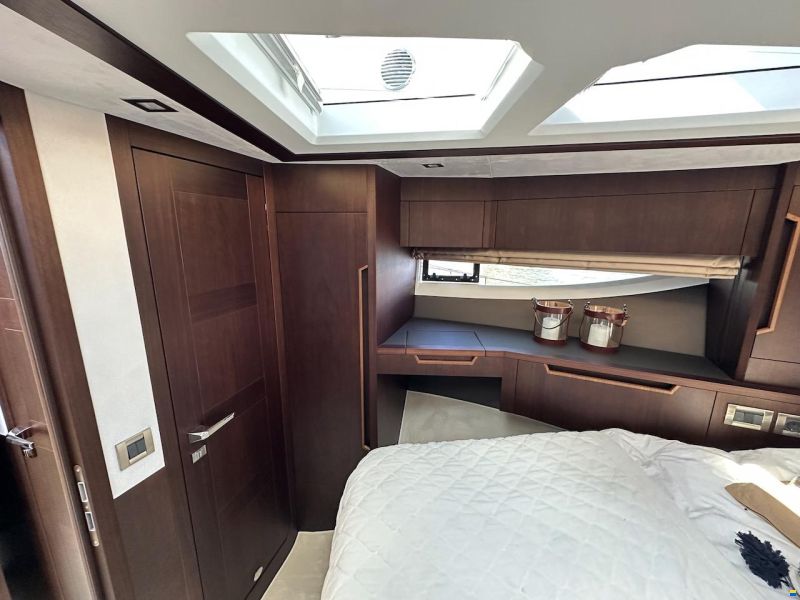 Galeon 500 Fly