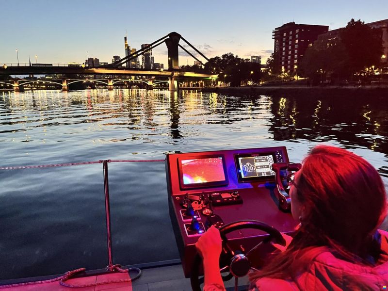 Waterbus River- Dream Deluxe