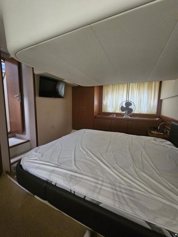 Ferretti 510 FLY