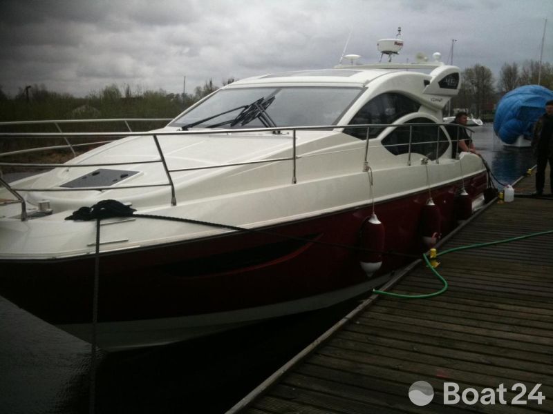Azimut 40S
