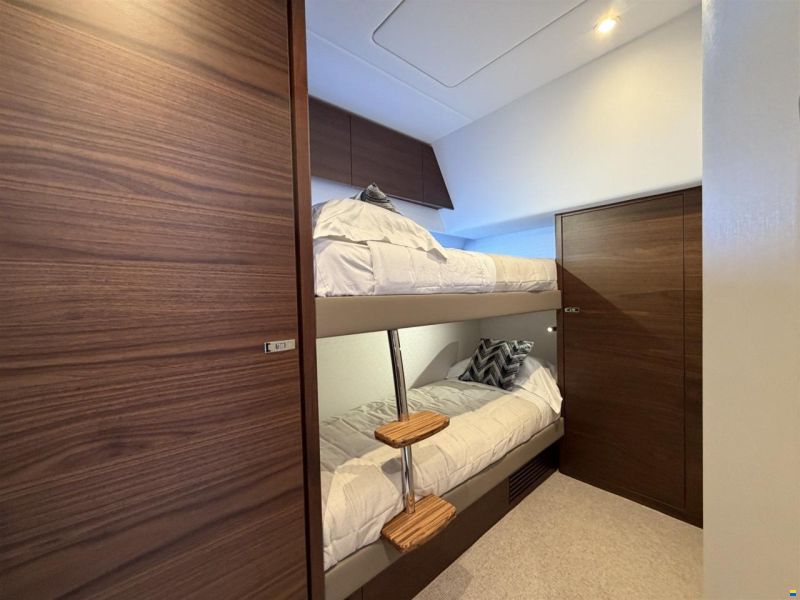 Princess V55