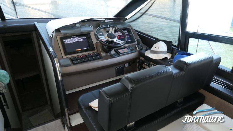 Prestige 500 Flybridge
