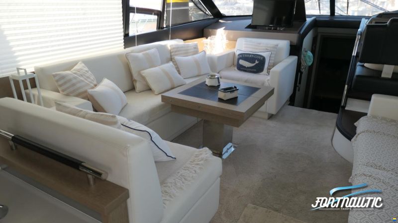 Prestige 500 Flybridge