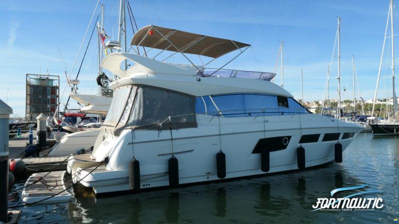 Prestige 500 Flybridge