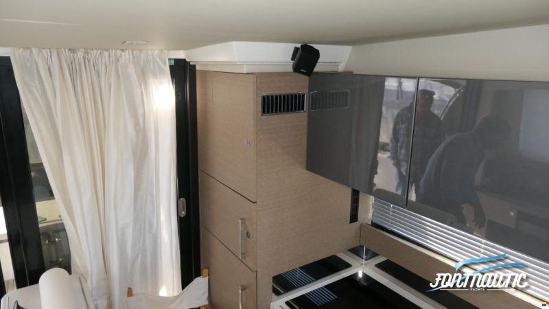 Prestige 500 Flybridge