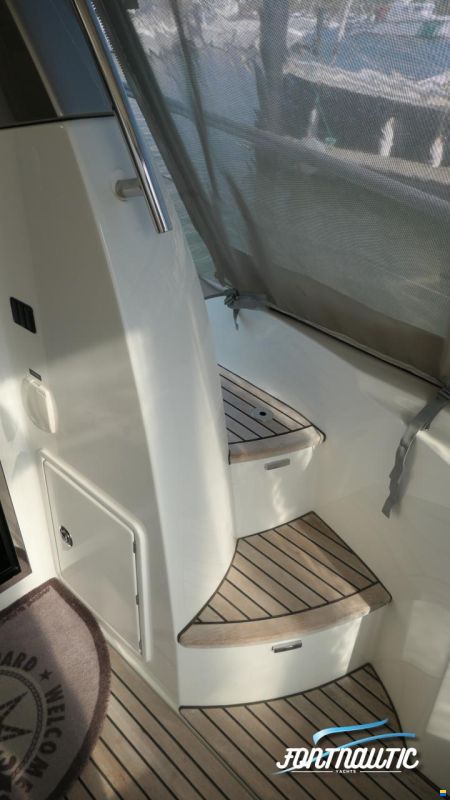 Prestige 500 Flybridge