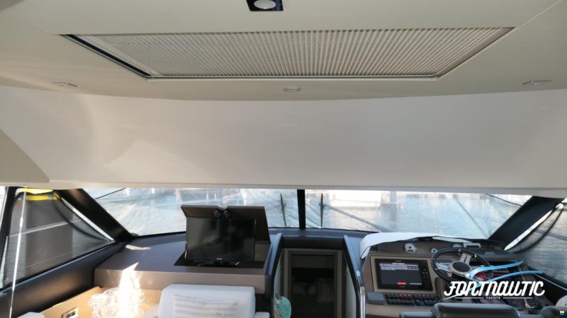Prestige 500 Flybridge