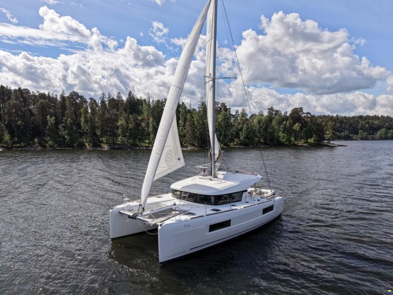 Lagoon 40