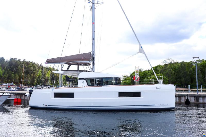 Lagoon 40