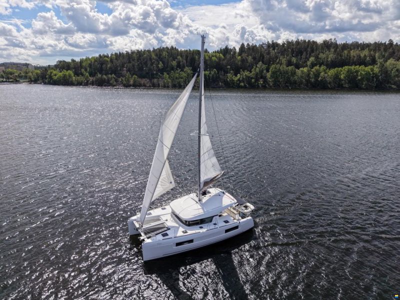 Lagoon 40
