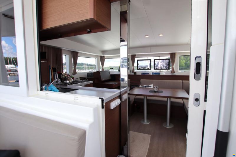 Lagoon 40