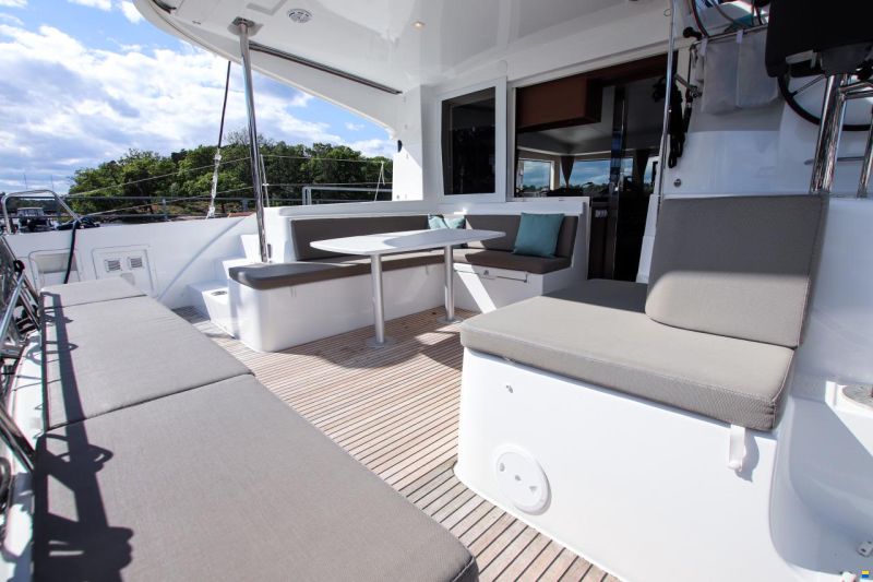 Lagoon 40