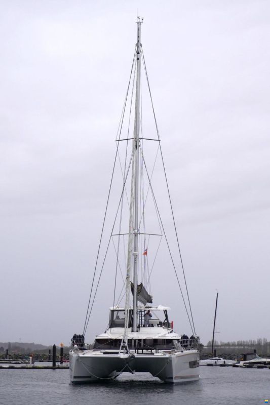 Fountaine Pajot Alegria 67