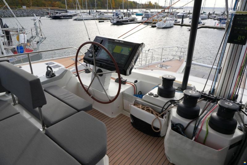 Fountaine Pajot Alegria 67