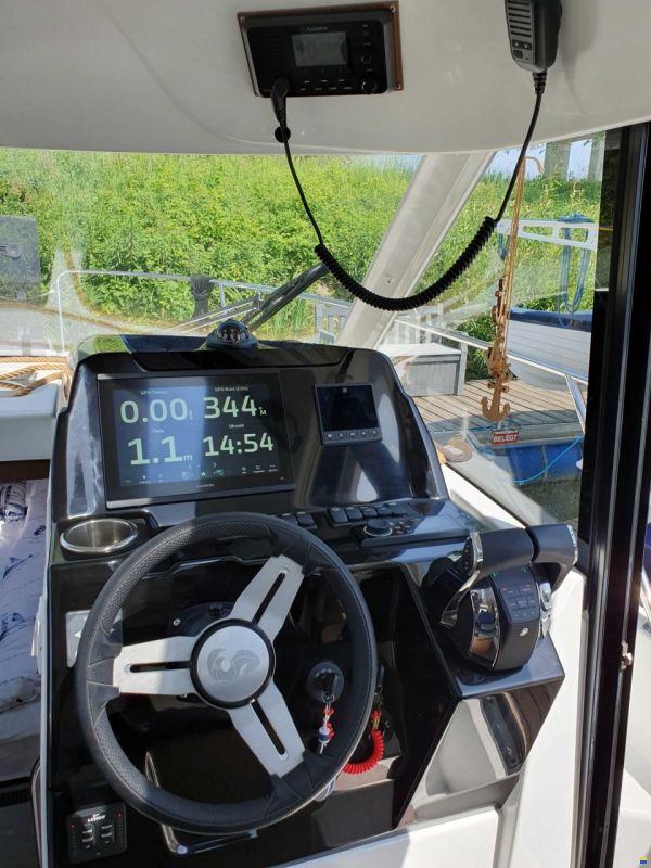 Beneteau Antares 9 OB