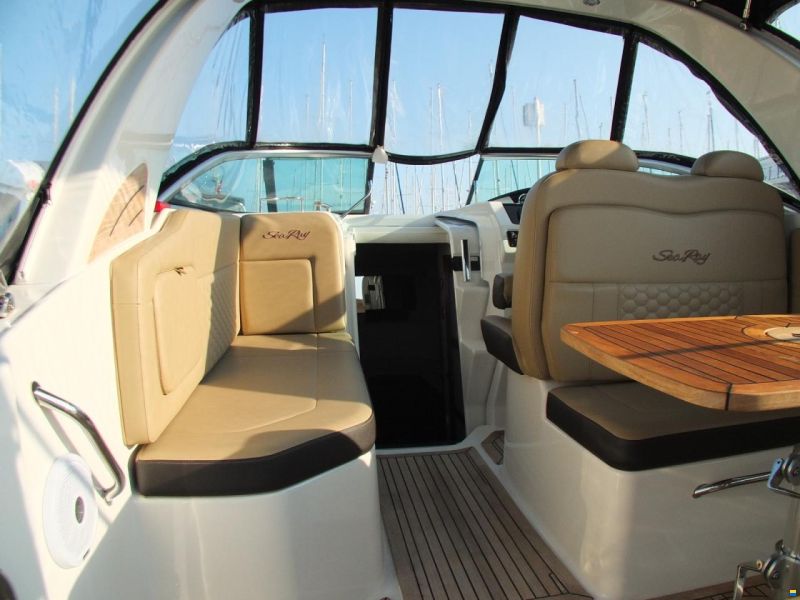 Sea Ray Sundancer 265 DA