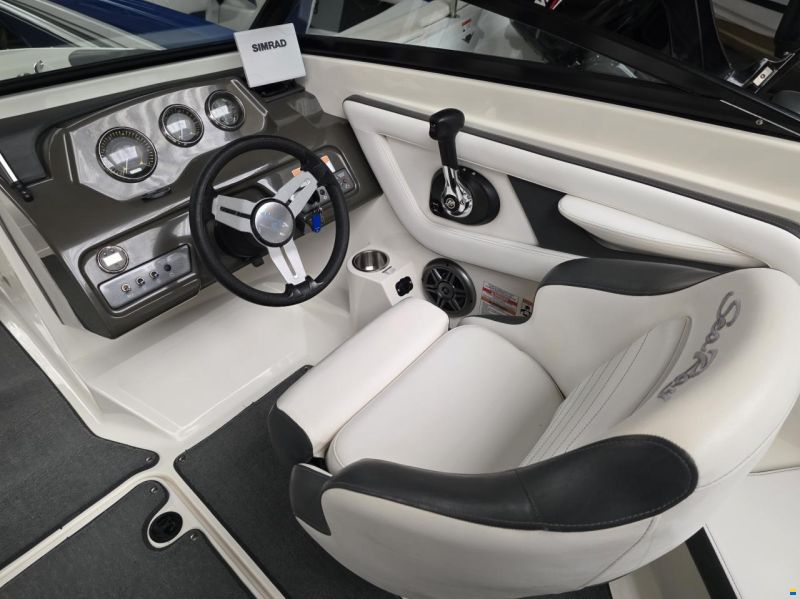 Sea Ray 21 SPX