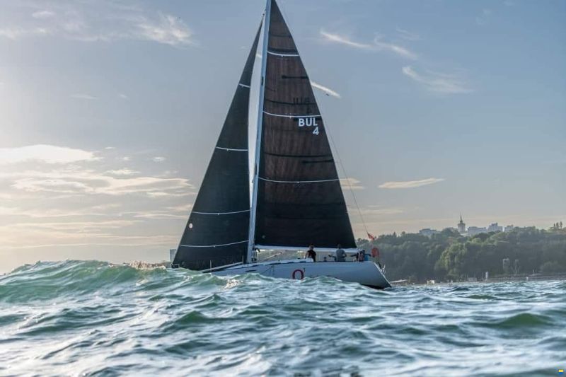 Beneteau First 40.7