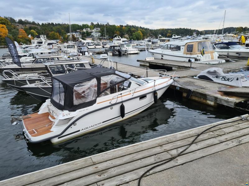 Aquador 25 DC