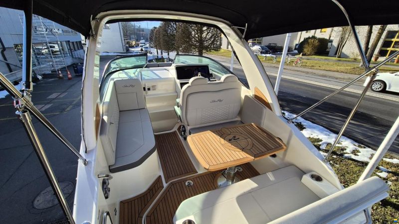 Sea Ray Sundancer 265 Europe