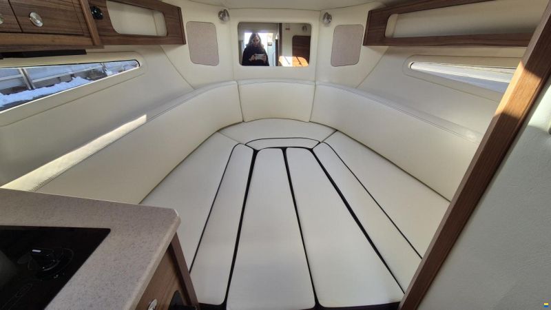 Sea Ray Sundancer 265 Europe