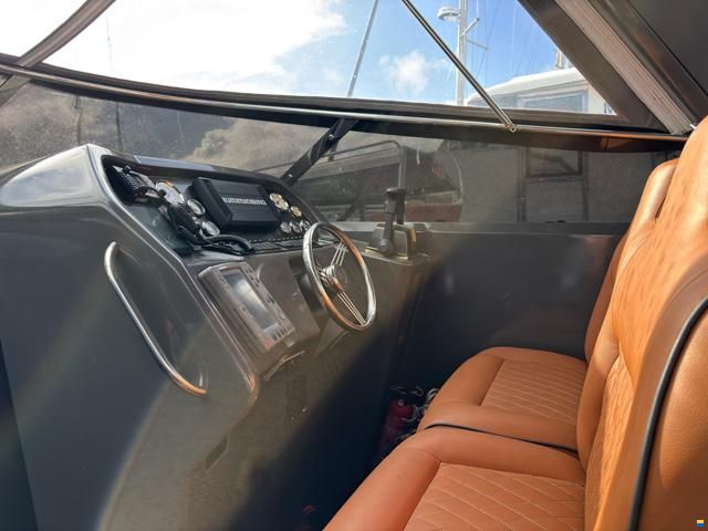 Sunseeker Martinique 38