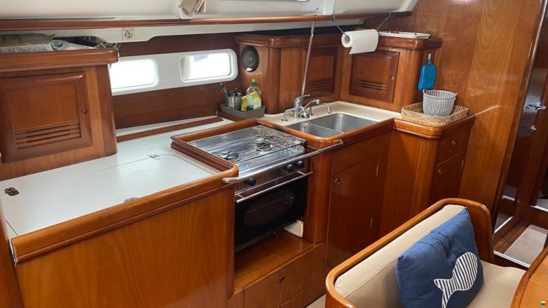 Beneteau oceanis 411 celebration