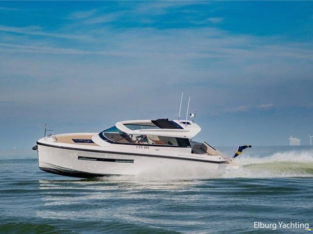 Delta Powerboats 33 Coupé