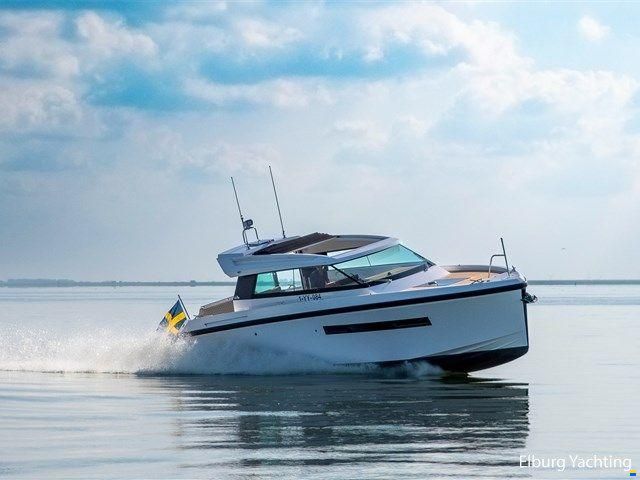 Delta Powerboats 33 Coupé