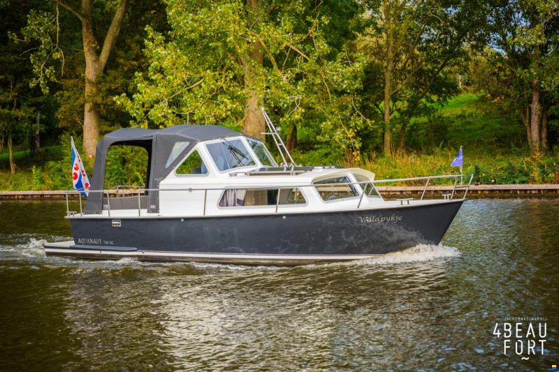 Aquanaut 750
