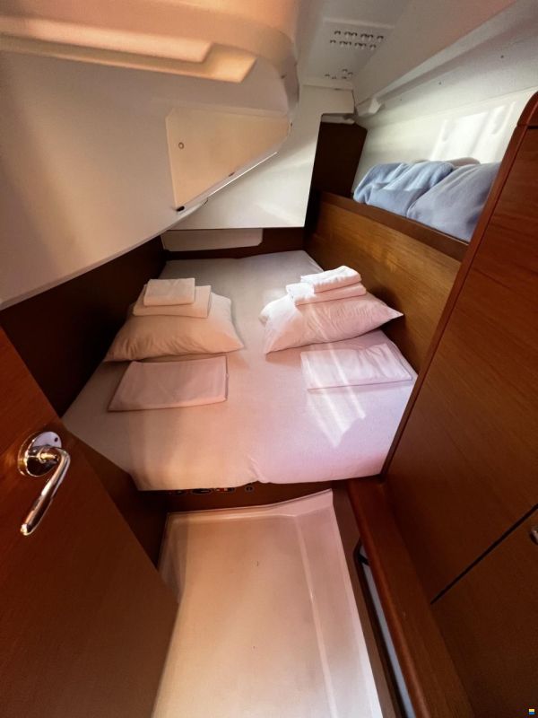 Jeanneau Sun Odyssey 349