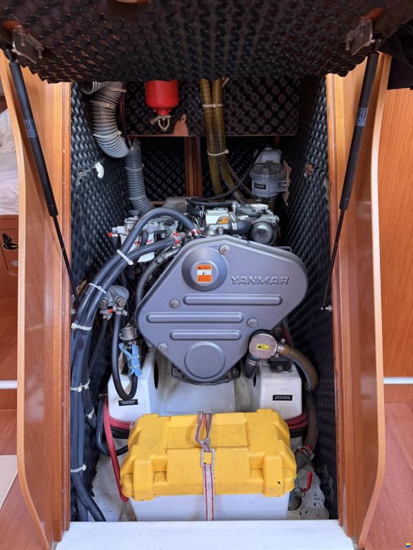 Beneteau Oceanis 43