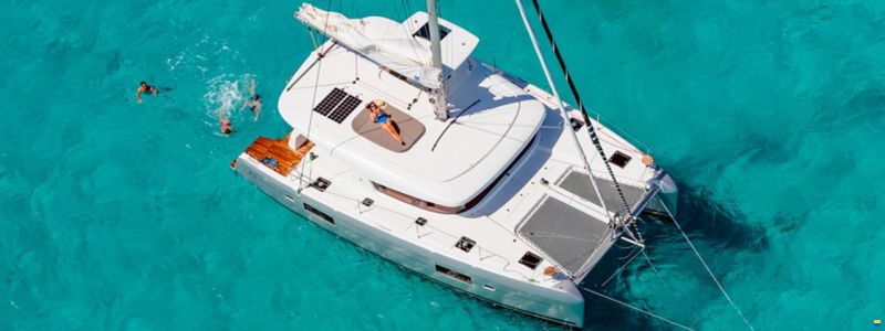 Lagoon 42