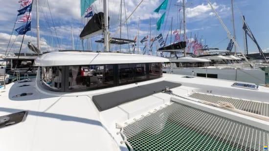 Lagoon 42